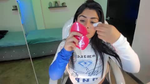 Snapshot of catalina_naughtyy chatting on 12.05.24 Catalina online show from 12.05.24