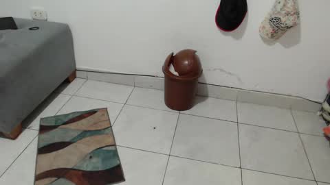 Snapshot of catalinakane chatting on 12.21.24 Mariacatalinakane online show from 12.21.24