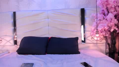 Snapshot of catarinamayer1 chatting on 05.22.26 catarinamayer1 online show from 05.22.26