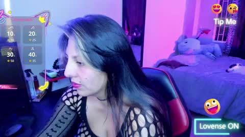 Snapshot of catboobs_ chatting on 10.10.25 Mia online show from 10.10.25