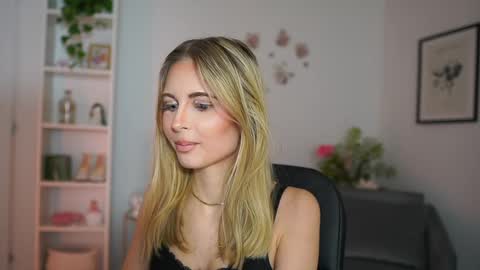 catecrago  online show from 02.27.25