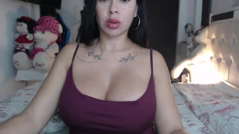 Snapshot of caterineloves chatting on 01.08.26 katerine online show from 01.08.26