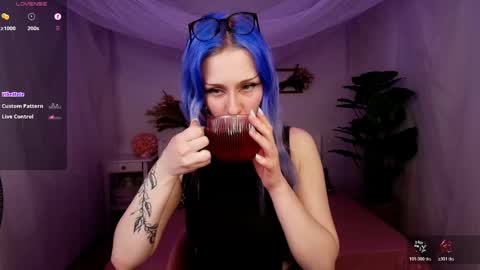 Anna  online show from 04.25.26