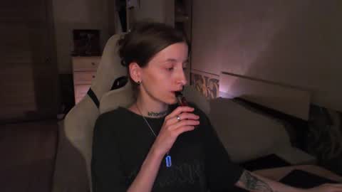 Snapshot of cath_dysphoria_ chatting on 06.15.26 CATH online show from 06.15.26