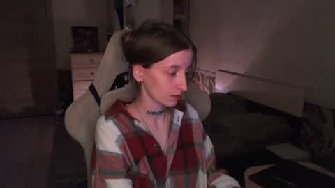 Snapshot of cath_dysphoria_ chatting on 06.16.26 CATH online show from 06.16.26