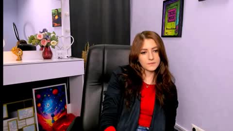 Snapshot of catherine_kitty chatting on 03.03.25 Catherine online show from 03.03.25