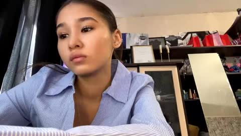 catherinepirs online show from 04.15.26