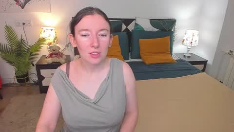 Catrin online show from 12.01.25