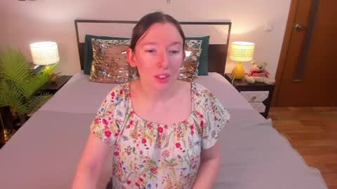 Catrin online show from 04.29.26