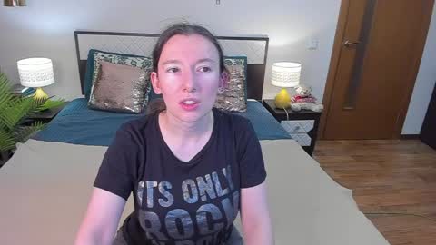 Catrin online show from 06.08.26