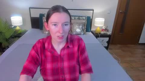 Catrin online show from 06.30.26