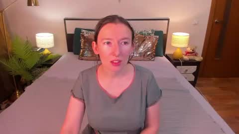 Catrin online show from 07.18.26