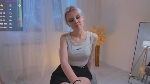 Mia online show from 05.24.26