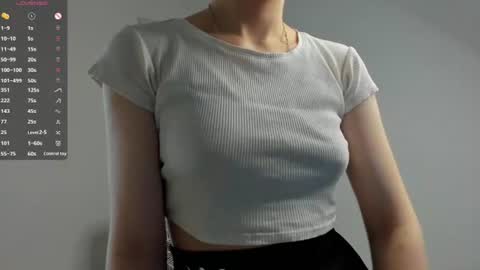 Mia online show from 06.30.26