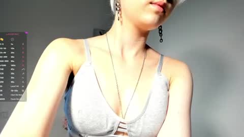 Mia online show from 07.05.26
