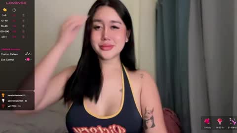 Snapshot of cathleya_ chatting on 01.22.25 Cathy online show from 01.22.25