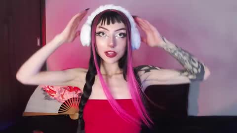 Cati help me reach my goal of 100 thumbs up again 3 online show from 12.18.24