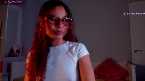 Snapshot of cattaleya_russ chatting on 12.15.24 catta 3 online show from 12.15.24