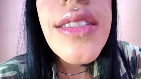 Cattleya online show from 04.26.26