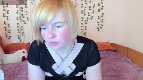 cattie_w_ online show from 10.24.25