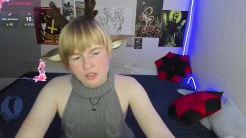 cattie_w_ online show from 12.20.25