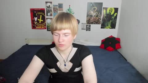 cattie_w_ online show from 04.08.26