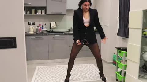 catty online show from 03.03.25