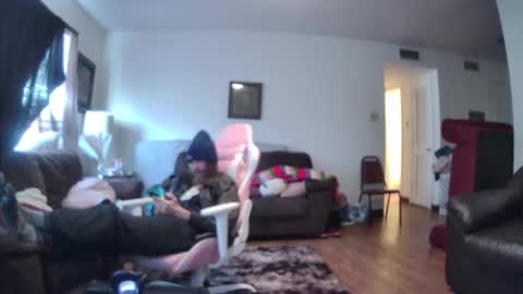 Snapshot of cattywompiscreations chatting on 01.16.25 zatbabydaddy online show from 01.16.25