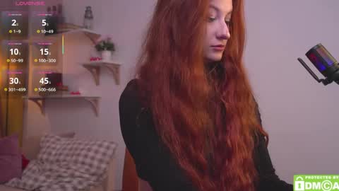 Snapshot of caty_cuddly chatting on 04.23.26 caty_cuddly online show from 04.23.26