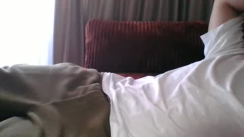 Snapshot of caucaz13 chatting on 01.12.26 caucaz13 online show from 01.12.26