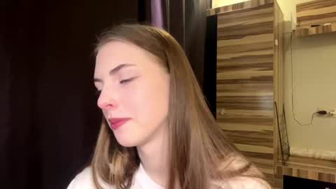 Polly online show from 03.24.26