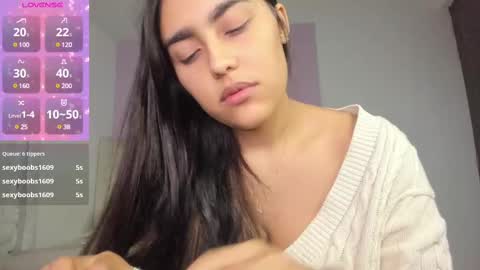 Cay online show from 02.11.25