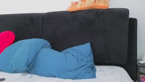 Folow my instagram cuteback7272 and onlyfans cbhotblonde1 online show from 10.19.25