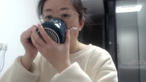 Snapshot of cbz112233 chatting on 12.09.24 ANNYANNY online show from 12.09.24