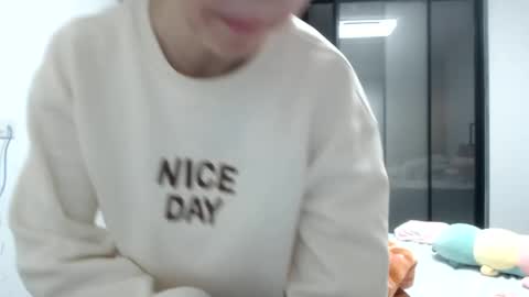 Snapshot of cbz112233 chatting on 12.12.24 ANNYANNY online show from 12.12.24