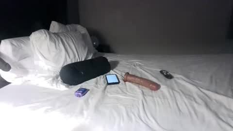 Snapshot of cd4026969 chatting on 02.26.25 C.d slut4u online show from 02.26.25