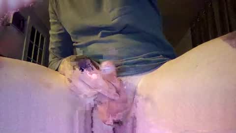 Snapshot of cd_tilly chatting on 02.02.25 cd_tilly online show from 02.02.25