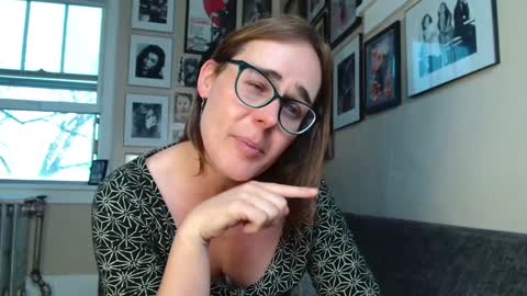 Cecily Saint Claire online show from 12.04.24