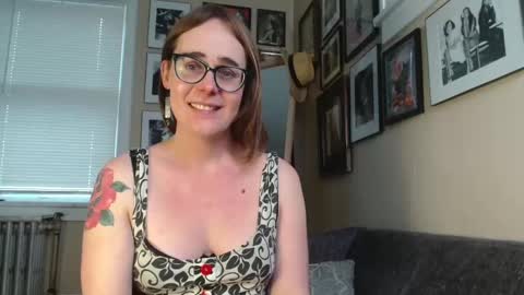 Cecily Saint Claire online show from 03.11.25