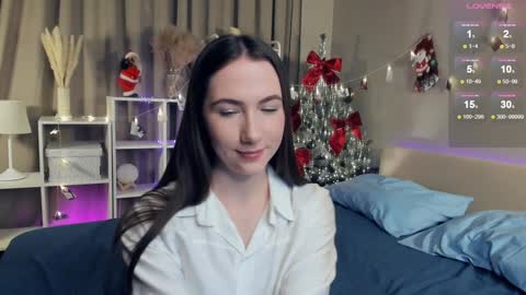 Josie Manesi online show from 01.13.25