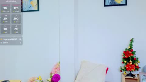 Snapshot of celesste_40 chatting on 12.05.25 Celesste online show from 12.05.25