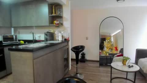 Snapshot of celeste_pervert chatting on 12.16.25 mia sofiabohorquez INSTAGRAM online show from 12.16.25