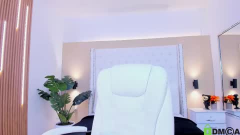 Celeste Wayne online show from 11.11.25