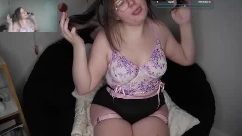 Snapshot of celestialosh chatting on 02.15.26 celestialosh online show from 02.15.26