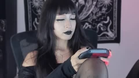   online show from 05.27.26