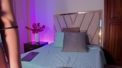 Snapshot of celesttequeen chatting on 05.15.26 Celeste Quenn online show from 05.15.26