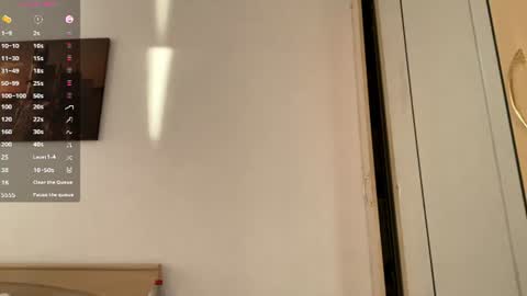 Snapshot of celinaimmel chatting on 07.28.26 Eva online show from 07.28.26