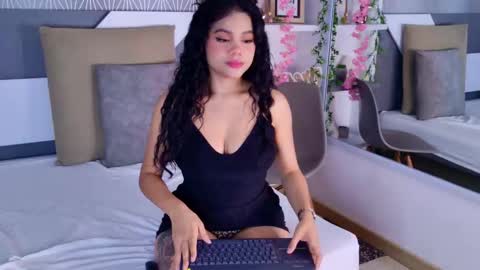 Celine online show from 09.13.25