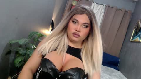cellinekittcumerr online show from 07.23.26
