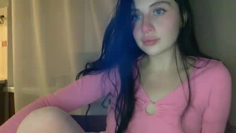 Snapshot of cerisedood82 chatting on 10.07.25 Eva online show from 10.07.25